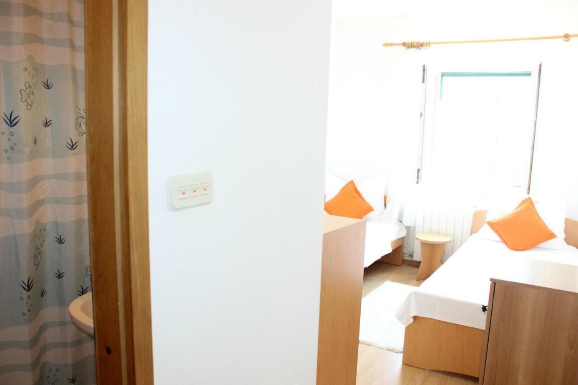 Apartments Marin Bol Exterior foto